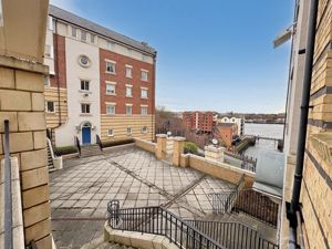 Photo 14- click for photo gallery